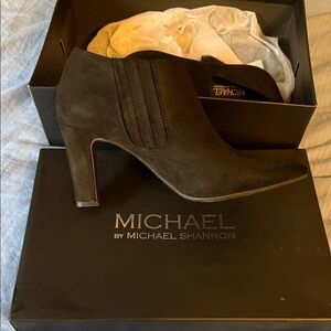 Michael Shannon Women's Black Heeled Boots